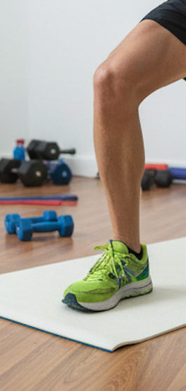 Calf raise a ginocchio flesso